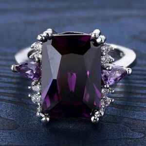 💟 NEW Elegant Purple Crystal Gemstone Silver Ring 💟